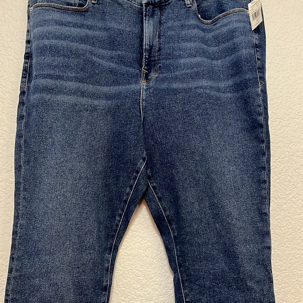 Good American Good Legs Low Skinny Jean - Picture 5 of 15